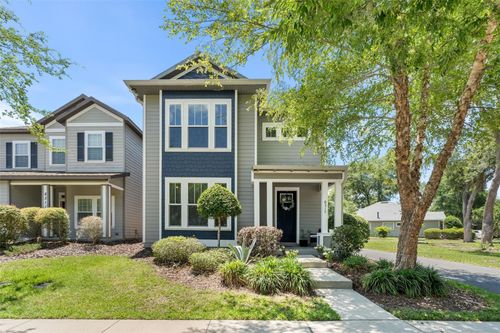 8317 78th Ln, GAINESVILLE, FL, 32608-8711 | Card Image