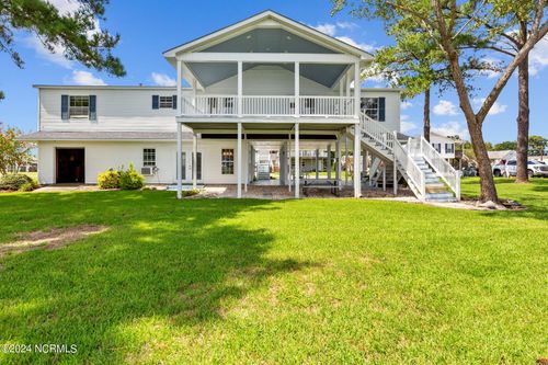 45 Riverview Dr, Chocowinity, NC, 27817-8832 | Card Image