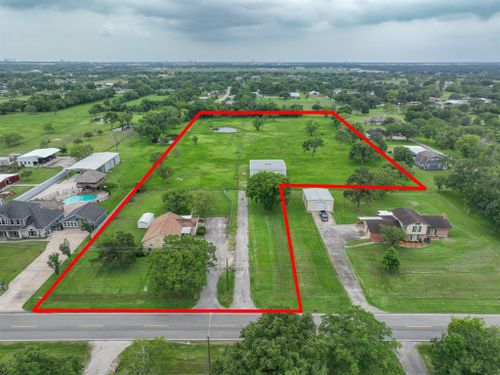 10922 N P St, La Porte, TX, 77571-9340 | Card Image