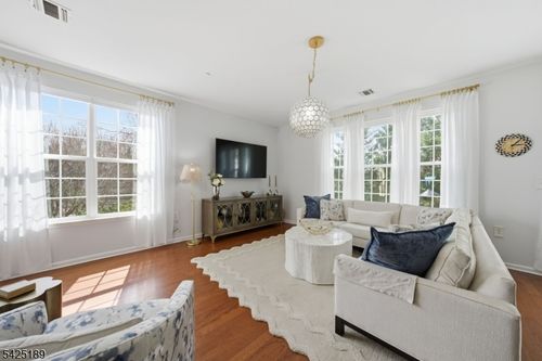 101 Birch Ct, Cedar Knolls, NJ, 07927-2045 | Card Image