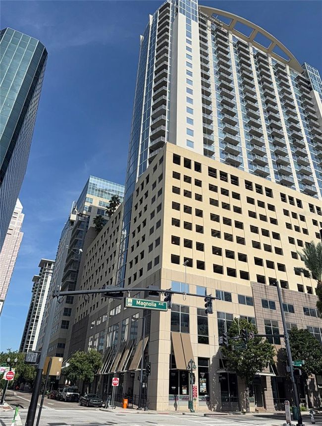 UNIT-1104 - 155 S Court Ave, Condo with 1 bedrooms, 1 bathrooms and null parking in Orlando FL | Image 28