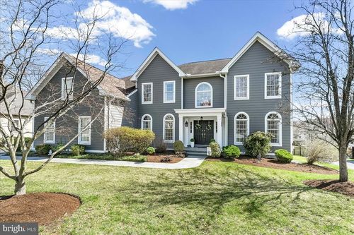 17 Thomas Speakman Dr, Glen Mills, PA, 19342-1368 | Card Image