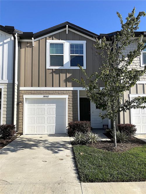 38061 Elby Ln, ZEPHYRHILLS, FL, 33542-2540 | Card Image