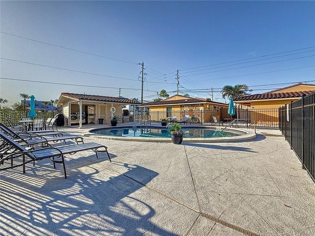 Community Pool Area | Image 34