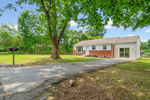 9 Lealand Drive, Clarksville, TN, 37042 | Card Image