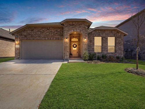16032 Farringdon St, Justin, TX, 76247-1762 | Card Image