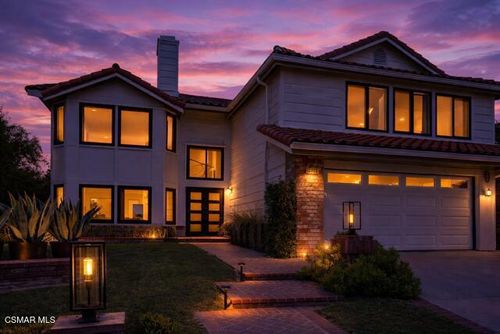 3375 Montagne Way, Thousand Oaks, CA, 91362-4836 | Card Image