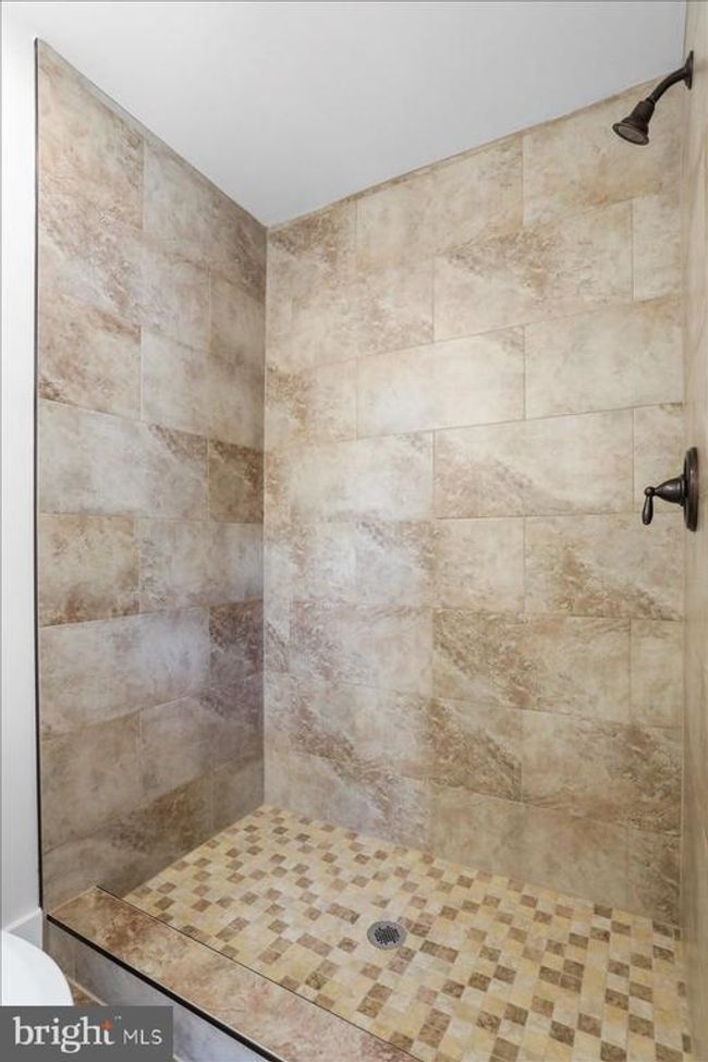 2968 Cheyennes Trl, House other with 3 bedrooms, 4 bathrooms and null parking in GERRARDSTOWN WV | Image 43