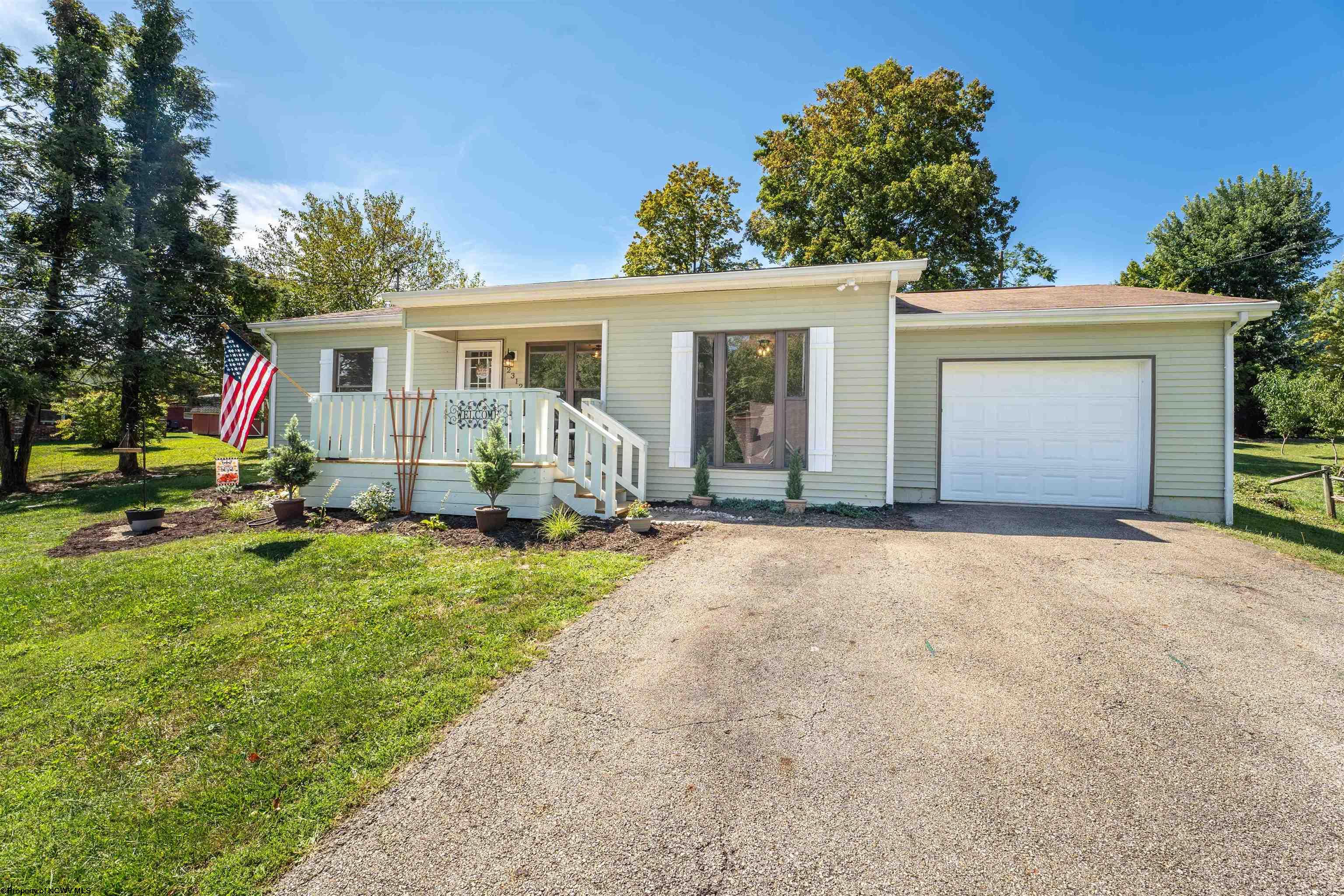 Circle Dr, Morgantown, WV 26505