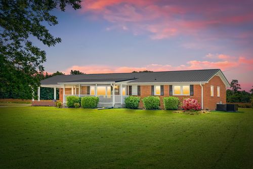 3824 Oakwood Rd, Woodlawn, TN, 37191-9097 | Card Image