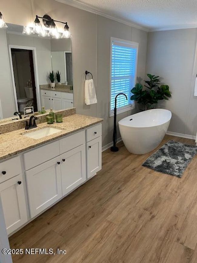 135 Palmetto Rd, House other with 4 bedrooms, 2 bathrooms and null parking in SATSUMA FL | Image 13