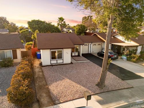 1405 Highridge Dr, Oceanside, CA, 92056-3050 | Card Image