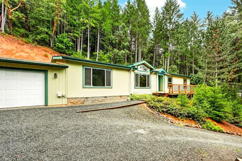 5445 Thompson Creek Rd, Selma, OR, 97538-9609 | Card Image