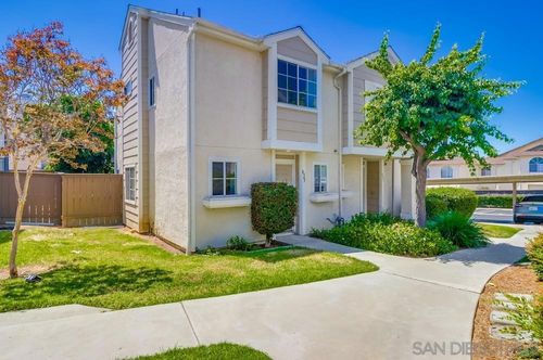8945 Arlingdale Way, Spring Valley, CA, 91977-3354 | Card Image