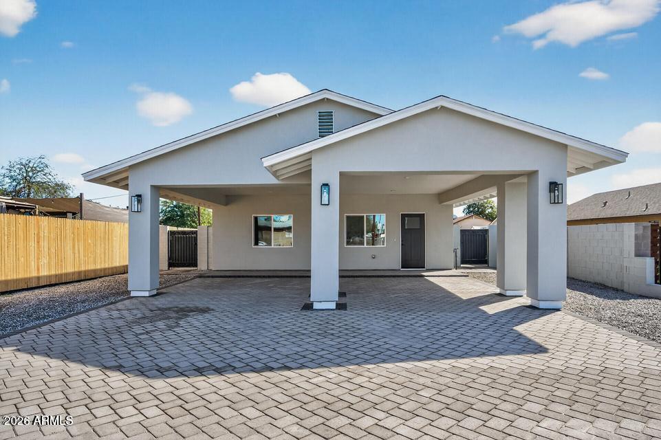 Residential Lease in Avondale 5