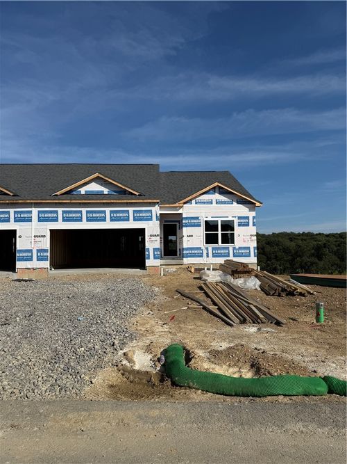 151 Smith Ln, Beaver Falls, PA, 15010-1237 | Card Image