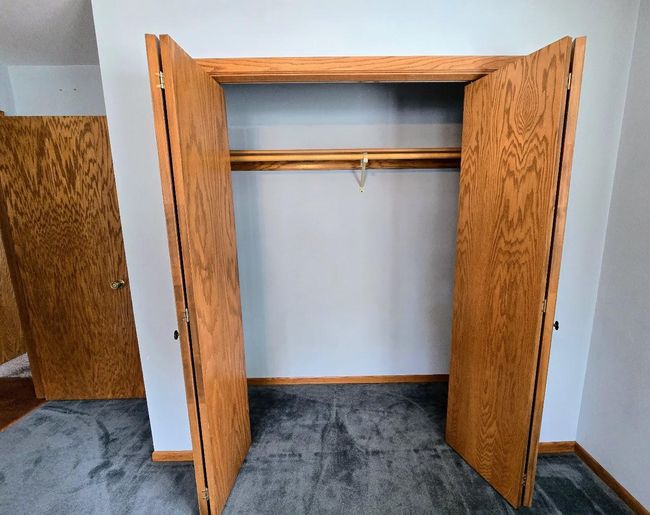 Interior of closet | Image 27