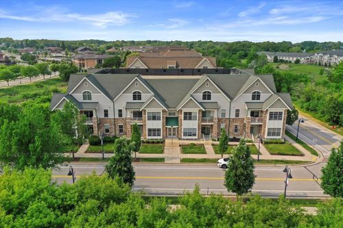 1202-14900 W Wilbur Drive, New Berlin, WI, 53151 | Card Image