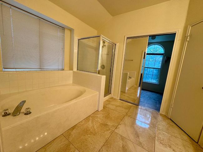 1012 Black Locust Dr, House other with 4 bedrooms, 3 bathrooms and 4 parking in Pflugerville TX | Image 14