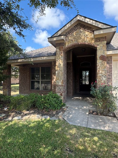 111 Valley Ranch Ct, Waxahachie, TX, 75165-8796 | Card Image