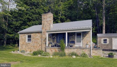 1611 Chestnut St, WHITEFORD, MD, 21160-2010 | Card Image