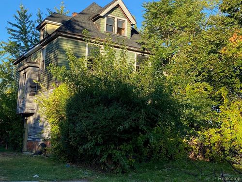 5761 Missouri St, Detroit, MI, 48208-1571 | Card Image