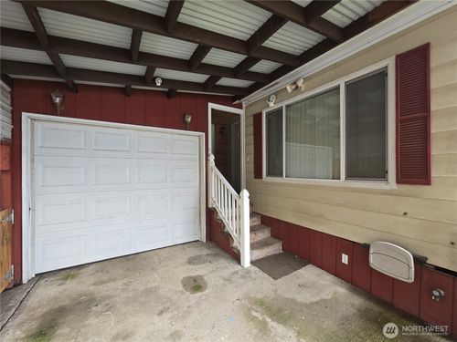 147 E Wood Ave, Morton, WA, 98356-9000 | Card Image