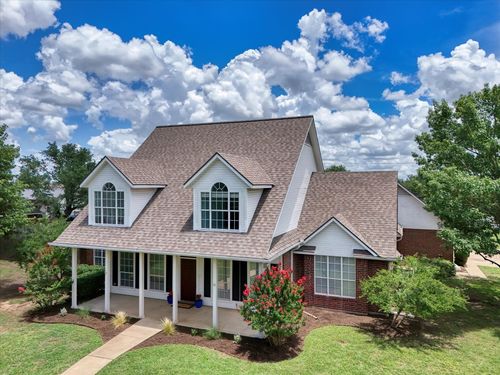 838 Country Lane Dr, Mcgregor, TX, 76657-9734 | Card Image
