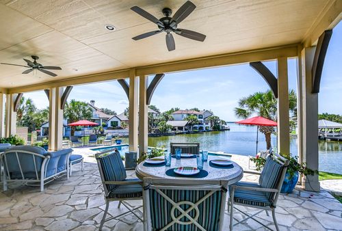 84 Applehead Island Dr, Horseshoe Bay, TX, 78657-5708 | Card Image