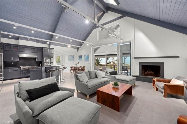 16886 Captiva Dr, House other with 5 bedrooms, 5 bathrooms and 4 parking in CAPTIVA FL | Image 25