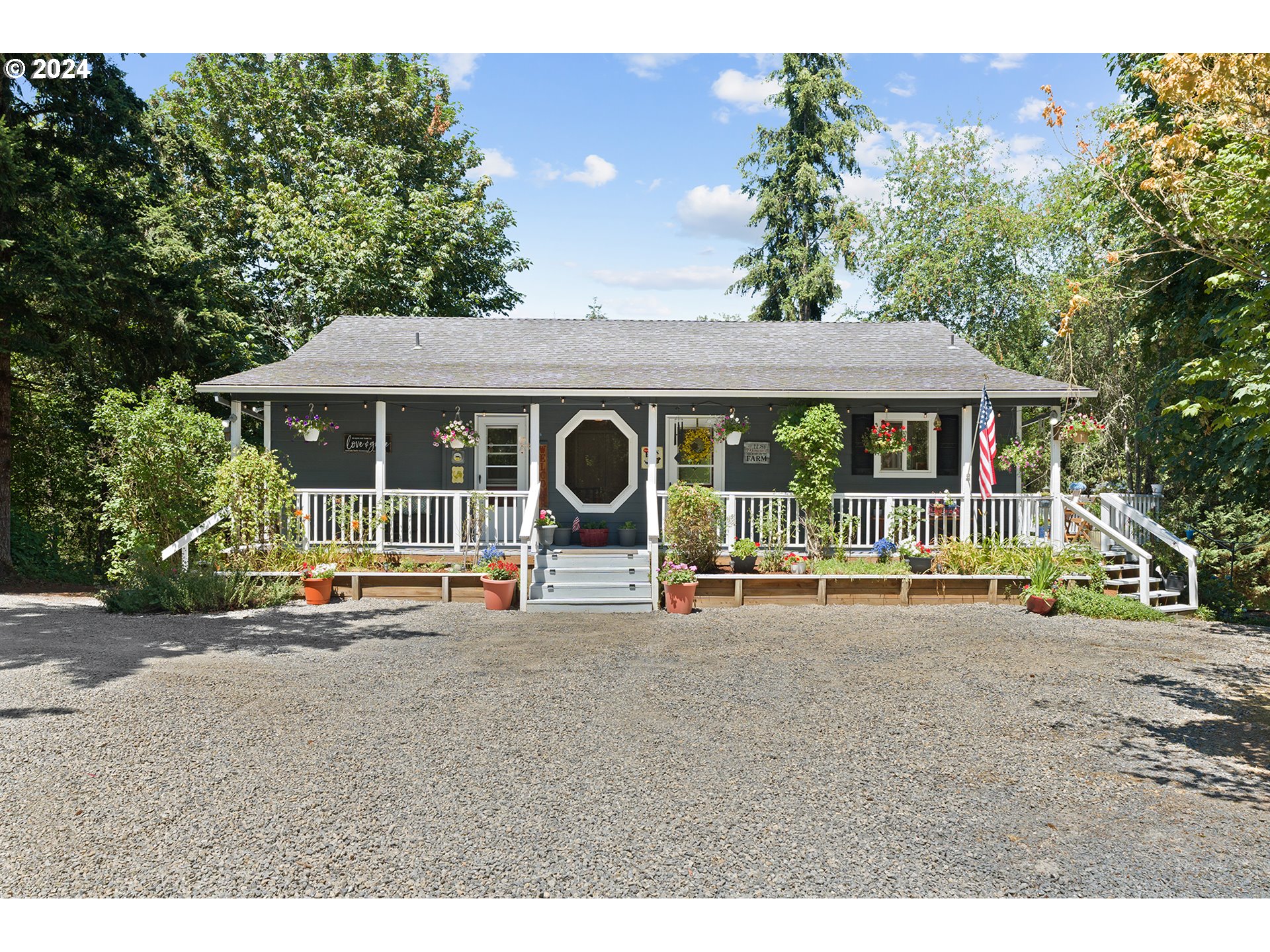Marie Olsen Ct, Colton, OR 97017