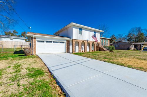 1112 Park Forrest Dr, Fort Oglethorpe, GA, 30742-3422 | Card Image