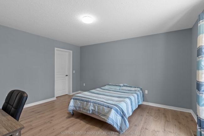 324 13 Island Lake Rd, House other with 4 bedrooms, 4 bathrooms and 15 parking in Godfrey ON | Image 22