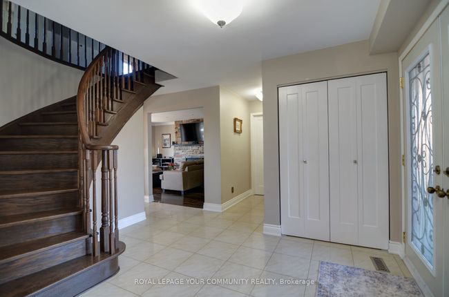 133 Ellis Ave, House other with 6 bedrooms, 4 bathrooms and 9 parking in Nobleton ON | Image 8