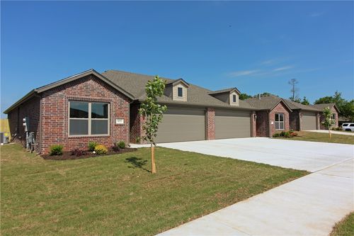 411 Barbet Dr, Centerton, AR, 72719-5070 | Card Image