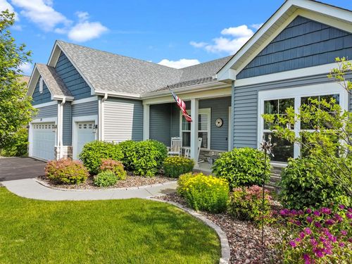 522 Prairie View Road, Williams Bay, WI, 53191 | Card Image