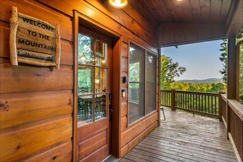 34 Highland Forest Trl, Morganton, GA, 30560-3383 | Card Image