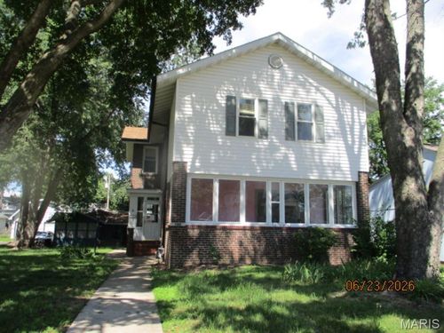 413 Wabash Avenue, Belleville, IL, 62220 | Card Image