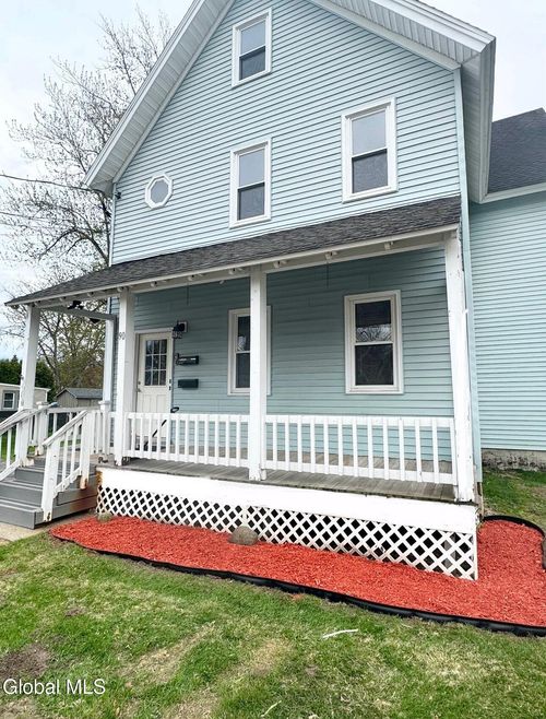 2-90 Pleasant St, Ballston Spa, NY, 12020-1826 | Card Image