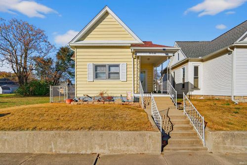 908 W Miami Ave, Logansport, IN, 46947-2544 | Card Image