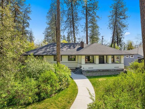 3327 S Tekoa St, Spokane, WA, 99203 | Card Image