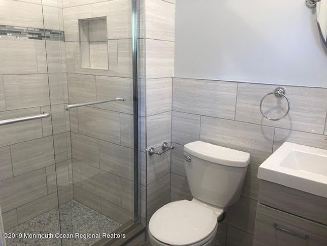46 Dortmunder Dr, Townhouse with 4 bedrooms, 3 bathrooms and null parking in Manalapan NJ | Image 7