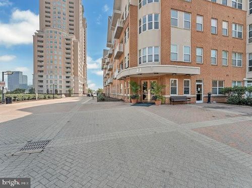 321-23 Pierside Dr, BALTIMORE, MD, 21230-5469 | Card Image
