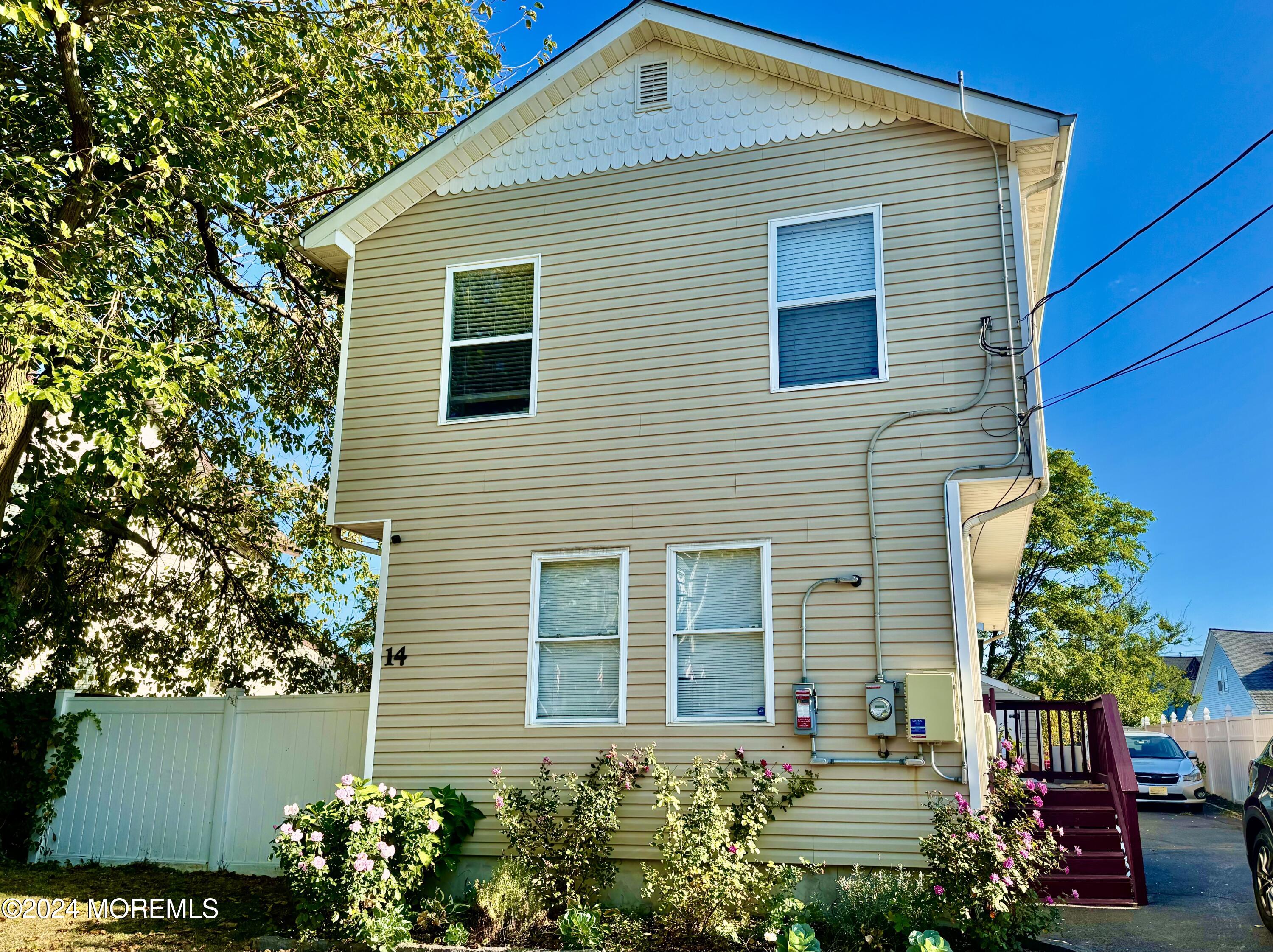 Charles Ave, Keansburg, NJ 07734