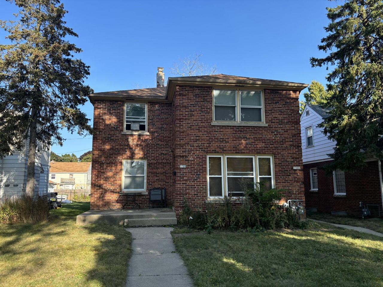 52nd St, Milwaukee, WI 53216