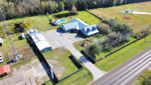 17188 Highway 321, Dayton, TX, 77535-5797 | Card Image