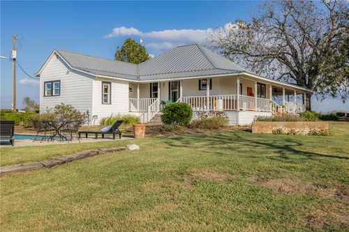 13752 Whitman Rd, Brenham, TX, 77833-1702 | Card Image