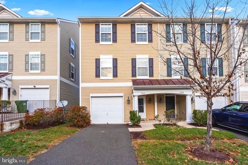 2910 Truffle Oak Pl, Woodbridge, VA, 22191-7521 | Card Image
