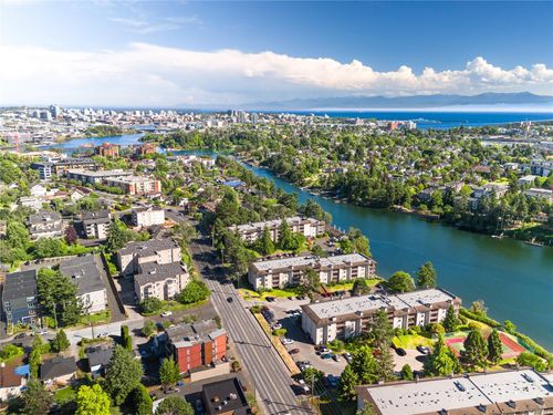 106-71 Gorge Rd W, Victoria, BC, V9A1L9 | Card Image