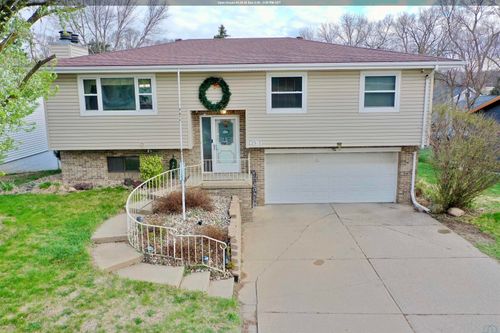 2512 W 20th St, Sioux City, IA, 51103-2308 | Card Image